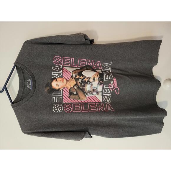 Selena Graphic Short Sleeve T-Shirt XL - Picture 1 of 4